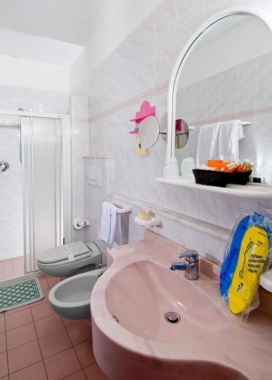 Hotel Tulipe Nazionale Ричоне Стая снимка